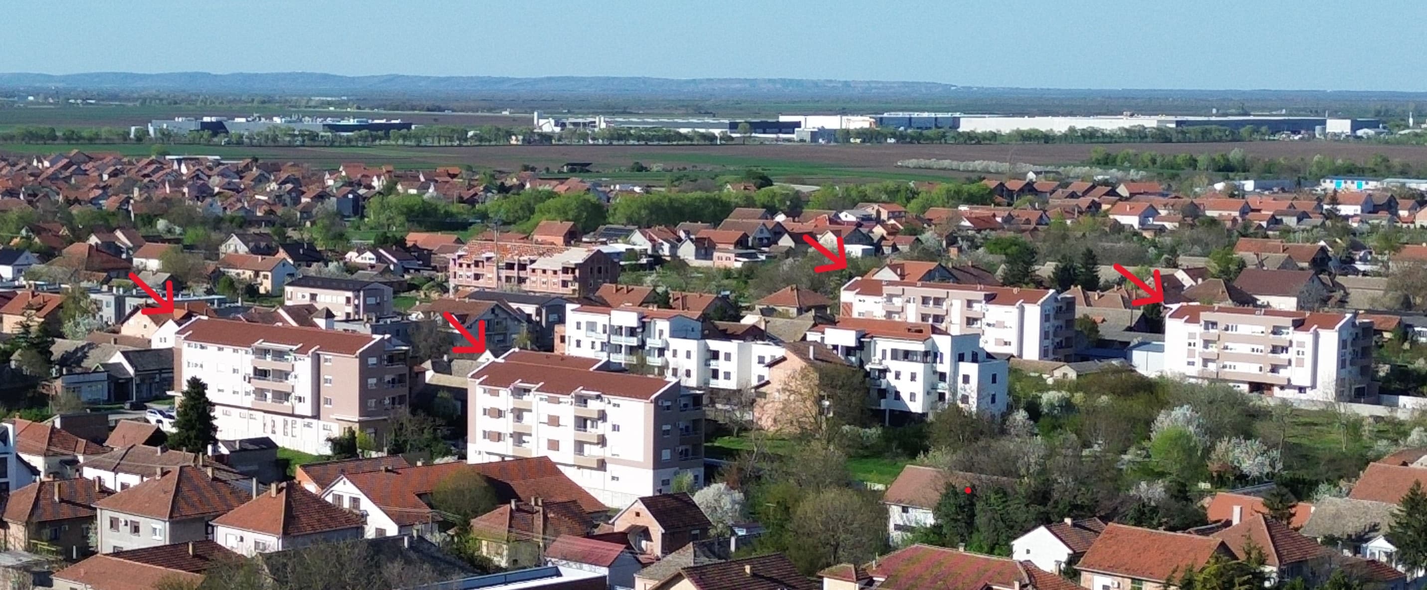 Više objekata — Više naših zgrada u jednom kadru